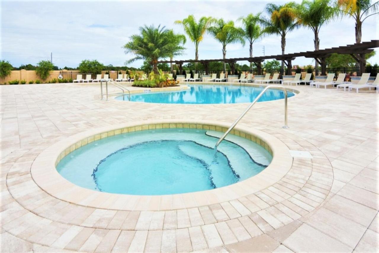 Cozy Four Bedrooms Townhouse At West Lucaya Village Resort 8924 Kissimmee Exterior photo